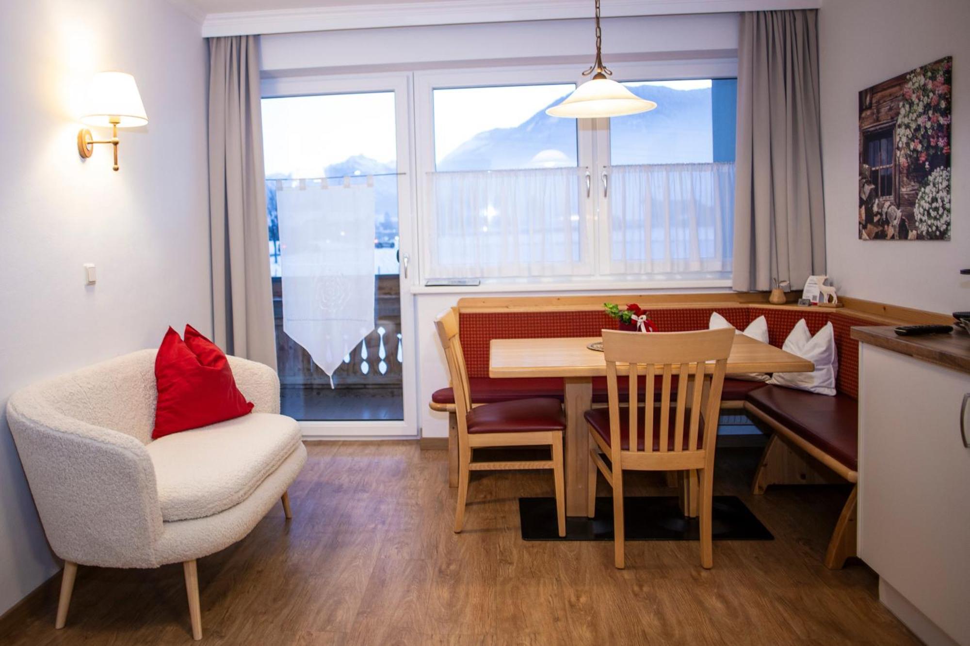 Appartement-Gaestehaus Ursula Флахау Екстериор снимка